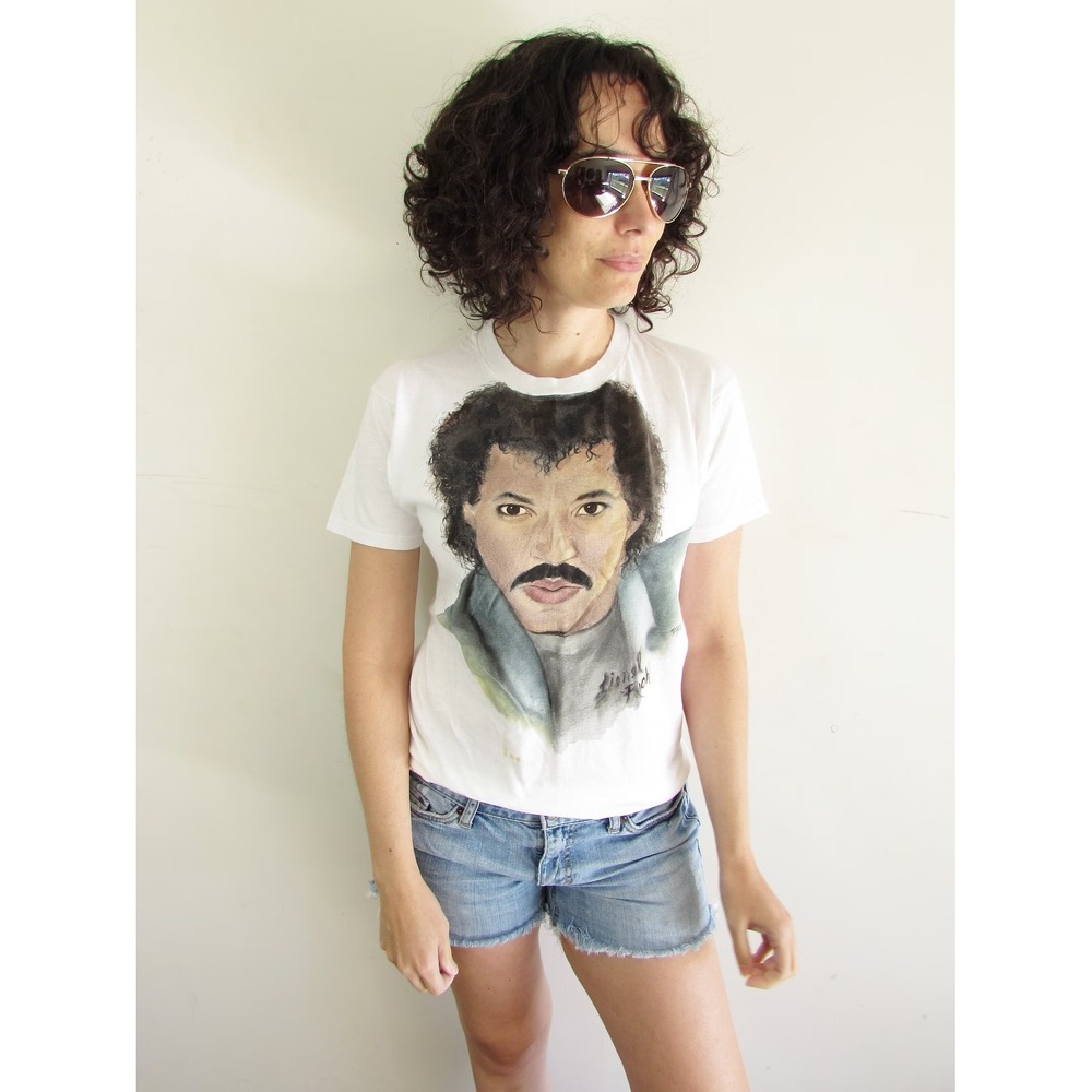Vintage Lionel Richie T Shirt 1980s  Music Legend T Shirt Gift For Fan Unisex